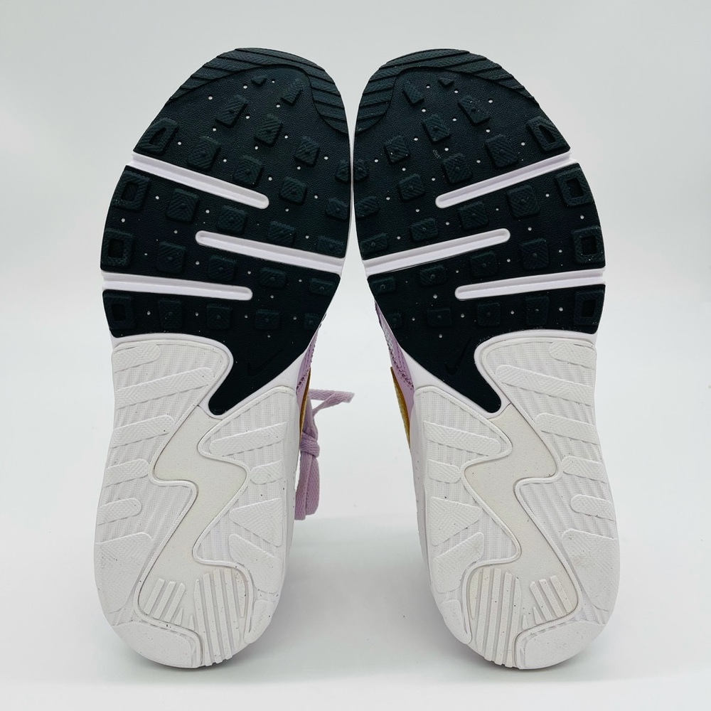 WMNS Nike Air Max Excee - Picture 7 of 10
